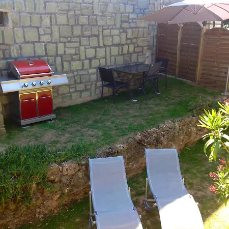 A 40 M² Proche Du Jardin Apartment *