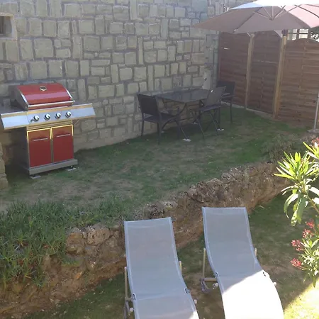A Frejus, 40 M², Proche Du Jardin *