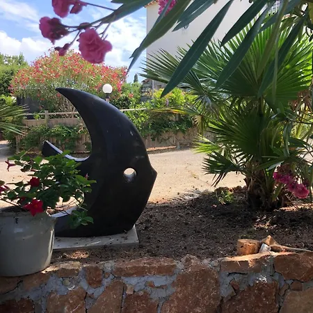 A Frejus, 40 M², Proche Du Jardin